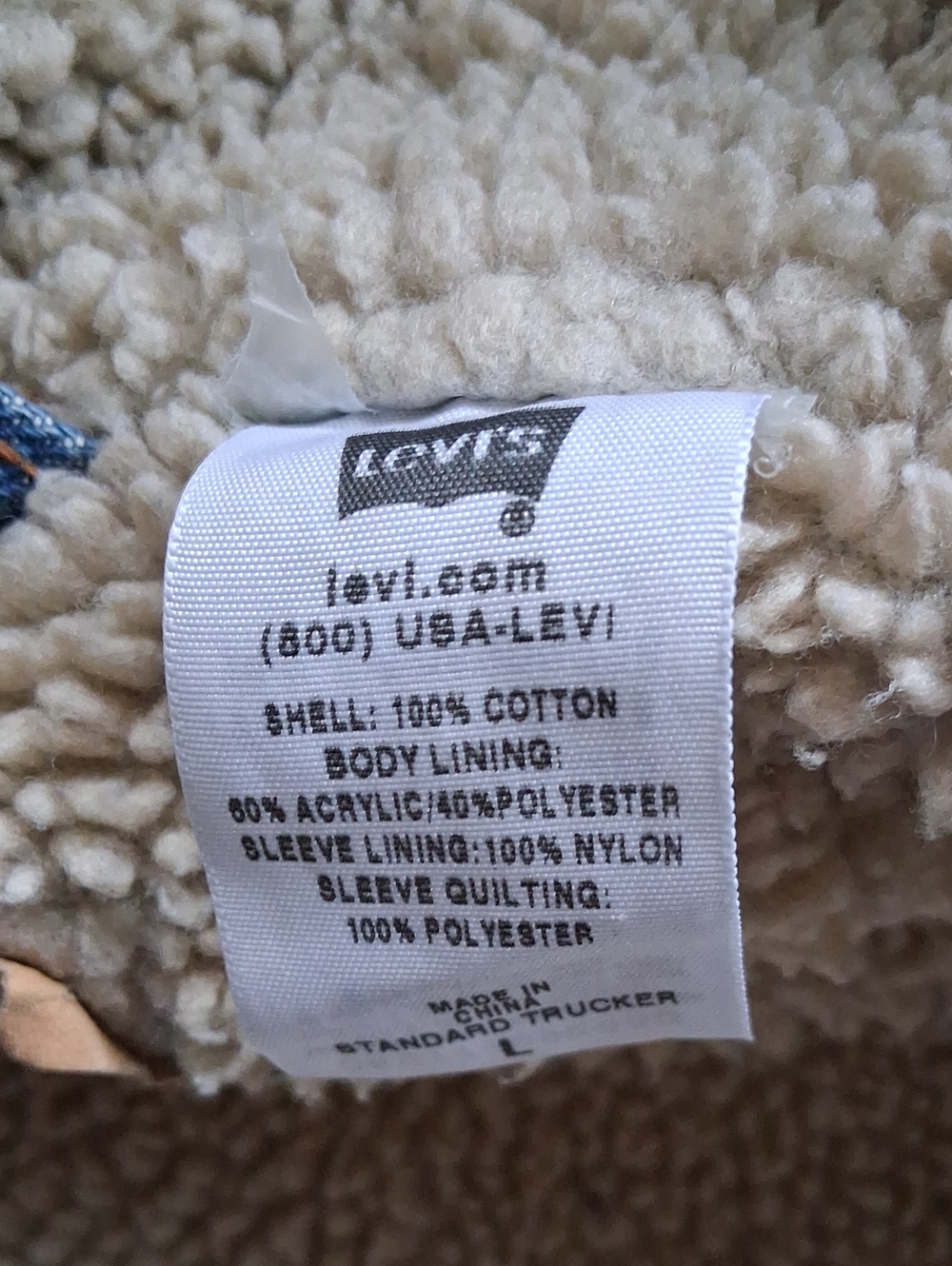 Levi's Cream Sherpa-Lined Jacket with Denim Accent - Picture 8 of 8